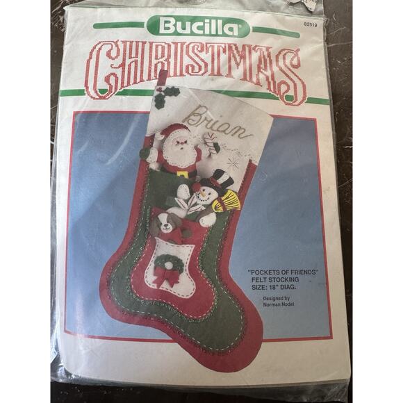 Bucilla Felt Applique Christmas Stocking Kit “Pockets Of Friends ” 18 inch - Picture 1 of 3